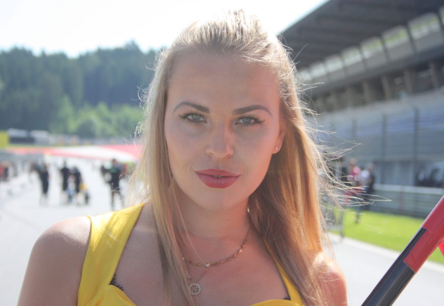 Pořadatel ADAC-GT-Masters-Weekendu na Red Bull Ringu vybíral své Grid Girls doma