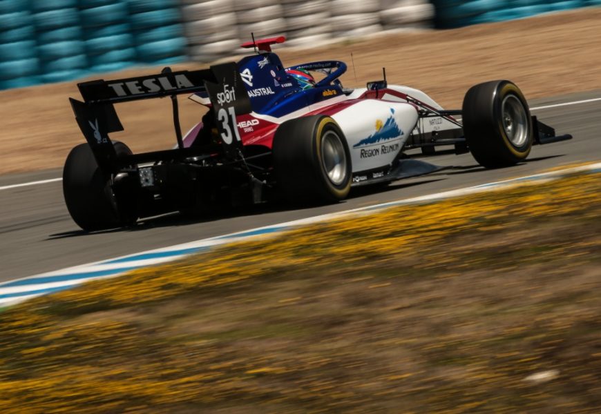 Testy F3 v Jerezu: Hodně najetých kilometrů a nejrychlejší kolo pro českou stáj
