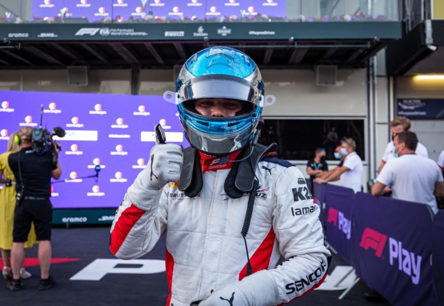 Skvělý Beckmann! Charouz Racing System v Baku na stupních vítězů