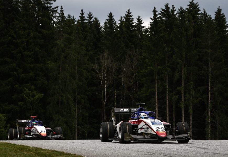 Kvalifikace F3 na Red Bull-Ringu: Charouzův Logan Sargeant vyrazí do sprintu z pole-position