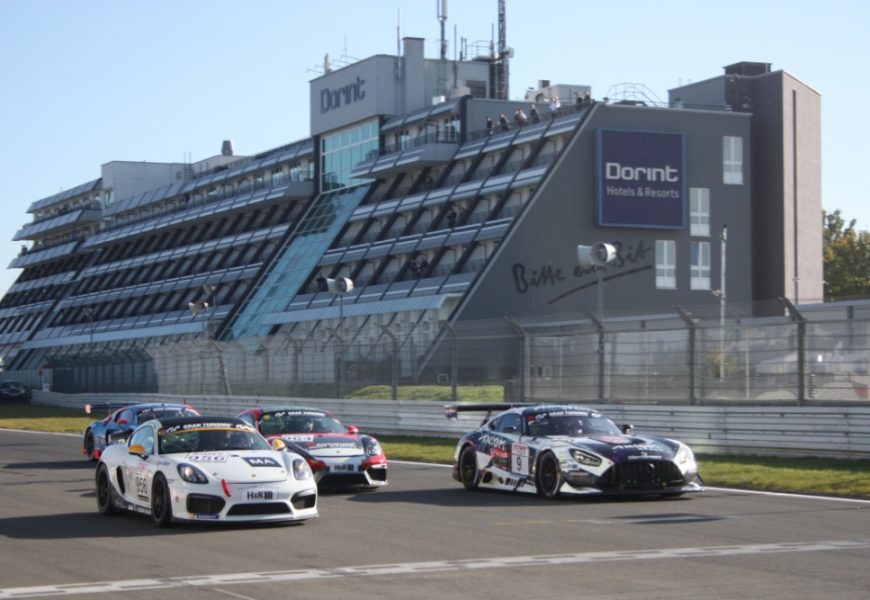 Vini, vidi, vici: Aston Martin triumfuje na Severní Smyčce Nürburgringu