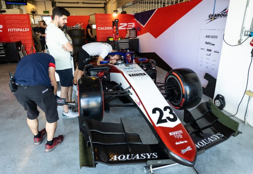 Testy F2 v Emirátech: Roman Staněk ani jezdci Charouz Racing System nezaháleli