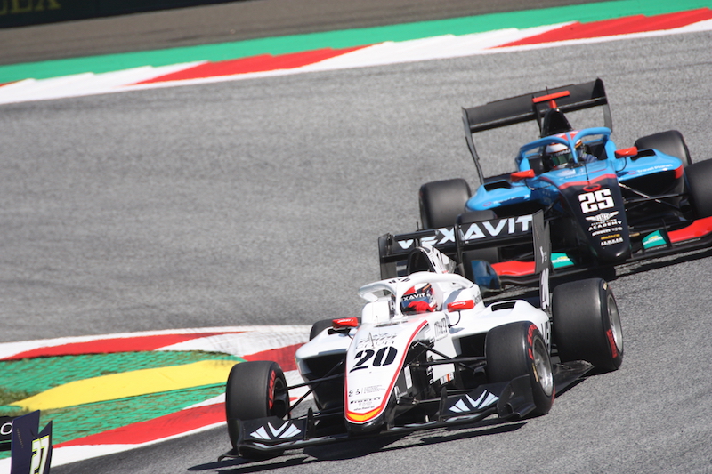 FIA-Formule 3: Kdo bude následovat příkladu Victora Martinse?